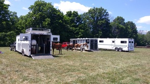 Horse Trailers camped out for MT.